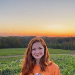 Meet your Posher, Megan